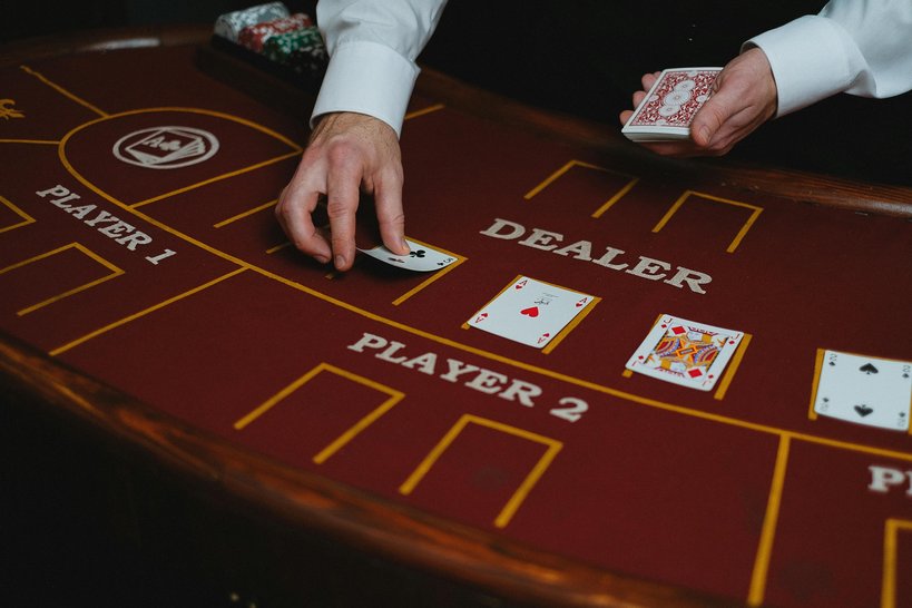 Pistolo: Licenza Contestata? Cosa Devi Sapere
